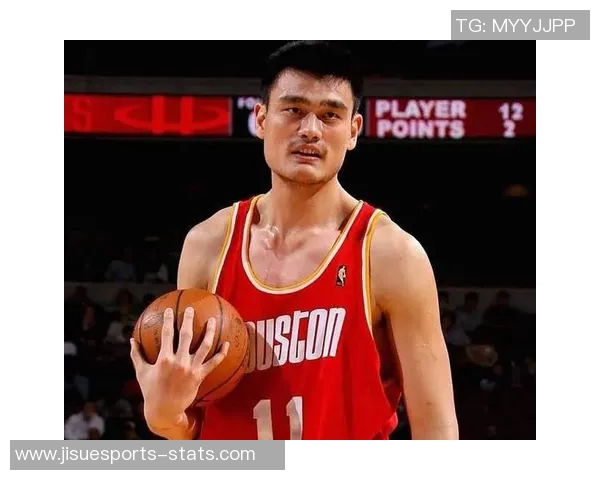 姚明巅峰时期的辉煌瞬间与篮球传奇的完美结合