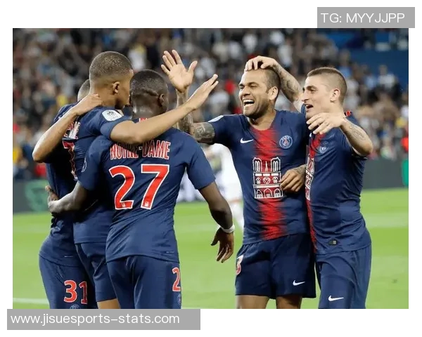 足总杯精彩对决巴黎圣日耳曼大胜拜仁引发转会热议