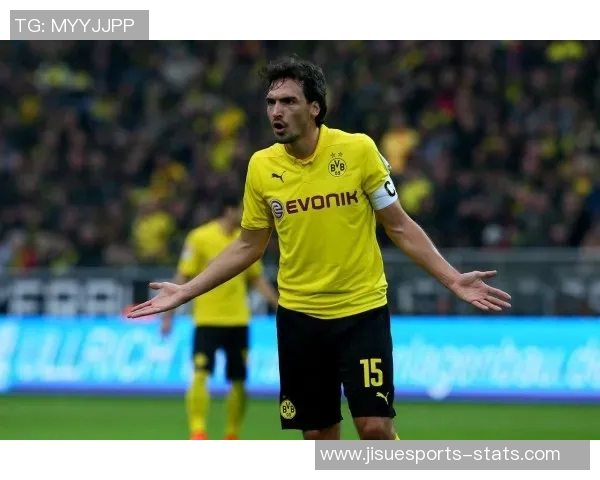 德甲精彩对决多特蒙德大胜曼联乌龙球引爆全场回顾十大进球瞬间