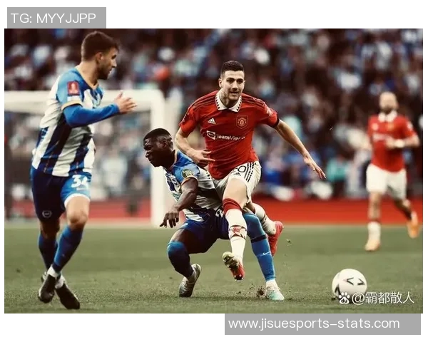 英超激战尤文图斯大胜AC米兰点球大战引发全场狂欢点评 英超激战尤文图斯大胜AC米兰点球大战引发全场狂欢点评