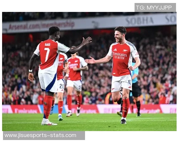 国王杯惊天冷门里昂狂胜曼联五球乌龙瞬间引发全场沸腾