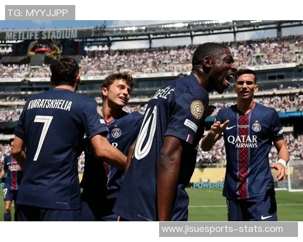 友谊赛精彩对决巴黎圣日耳曼与本菲卡战成平局引发热议