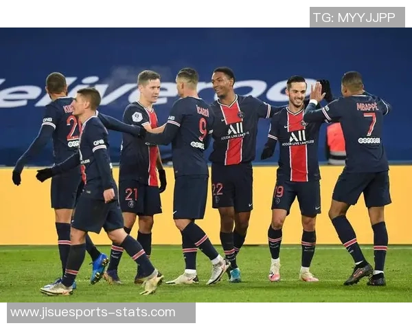 巴黎圣日耳曼小胜曼城友谊赛战术解析与精彩瞬间回顾